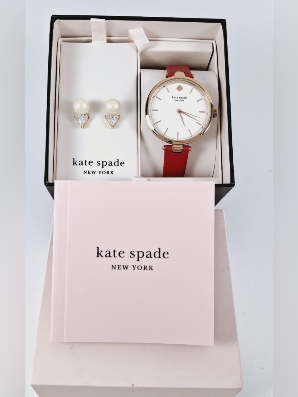 Kate Spade Gold-Tone Watch Red Leather & Pearl Crystal Triangle Earings R$228